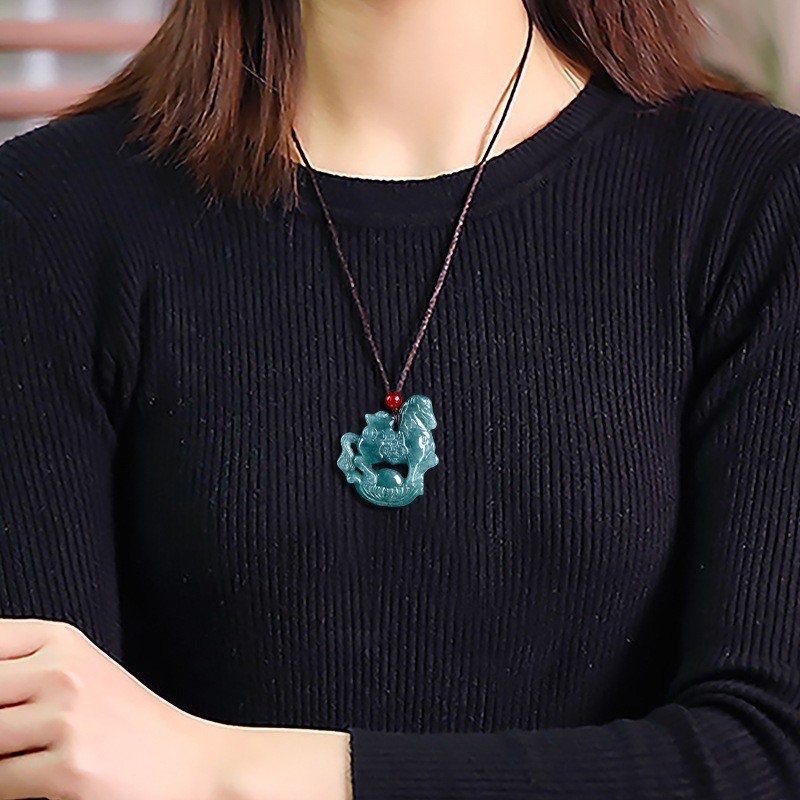 Year of The Horse 2026 Jade Jadeite Figurine Zodiac Amulet Gift Unisex Men Women