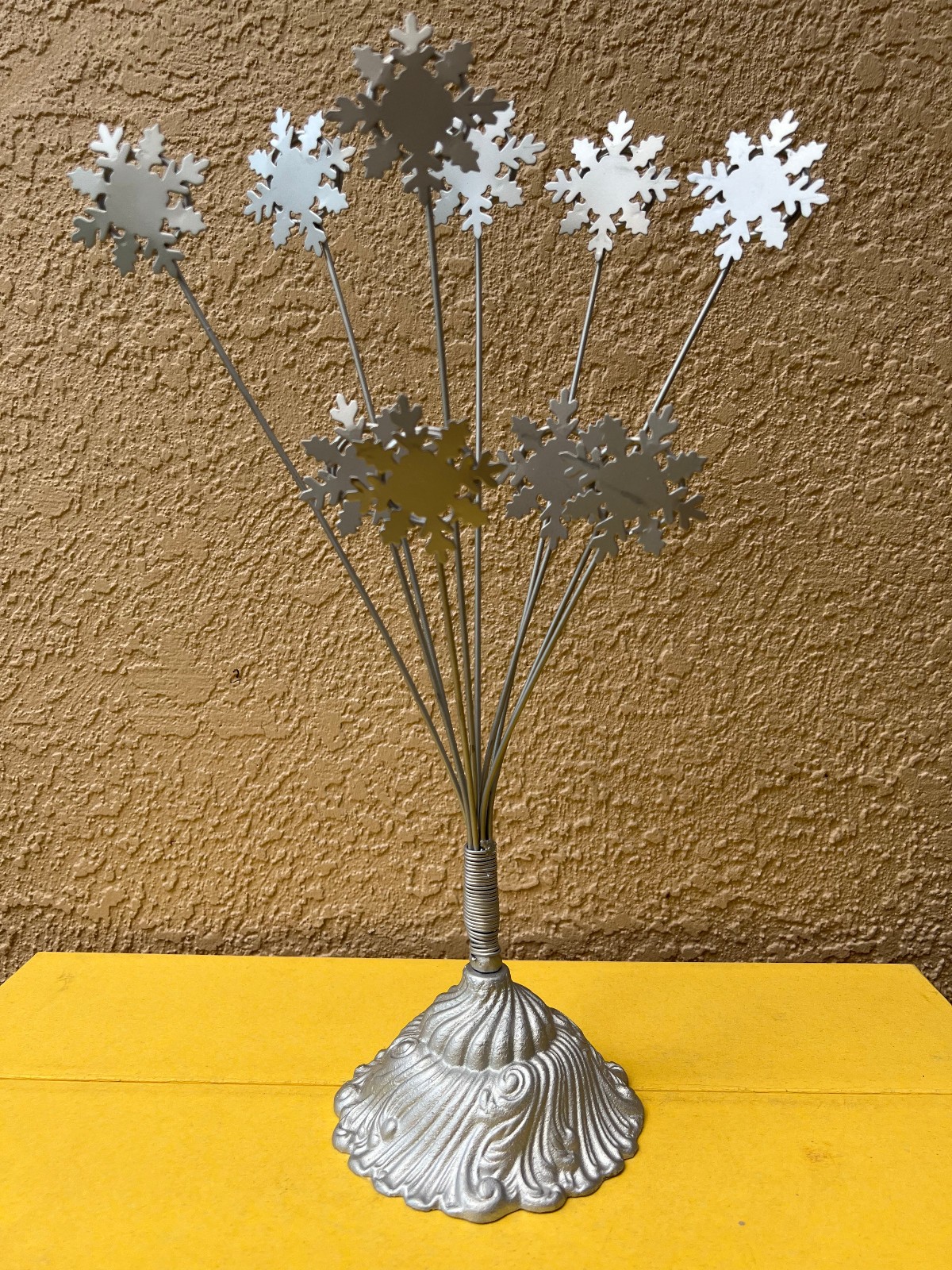 New-Metal Greeting Card, Photo Display Tree, Notes, Office, Tabletop, Snowflakes
