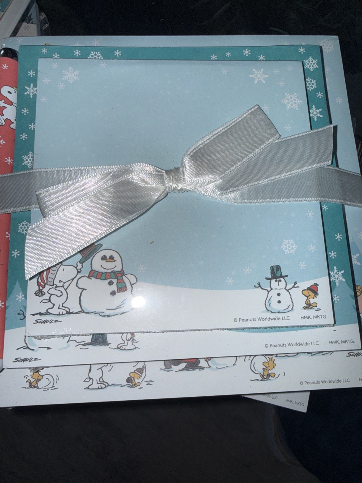 Sealed Hallmark “Peanuts” Memo Pad Set of 3 Note Pads & Pen