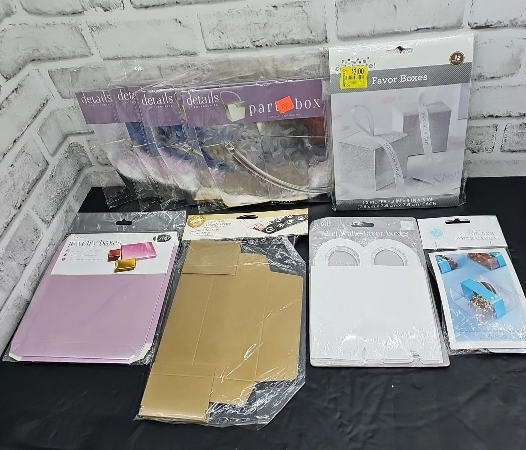 New Lot Of 10 Pk Party Favor Jewelry Misc Use Boxes