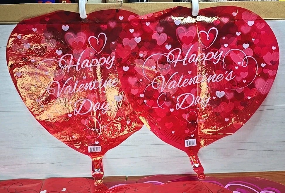 Lot Of 8 VALENTINE’S DAY BALLOONS