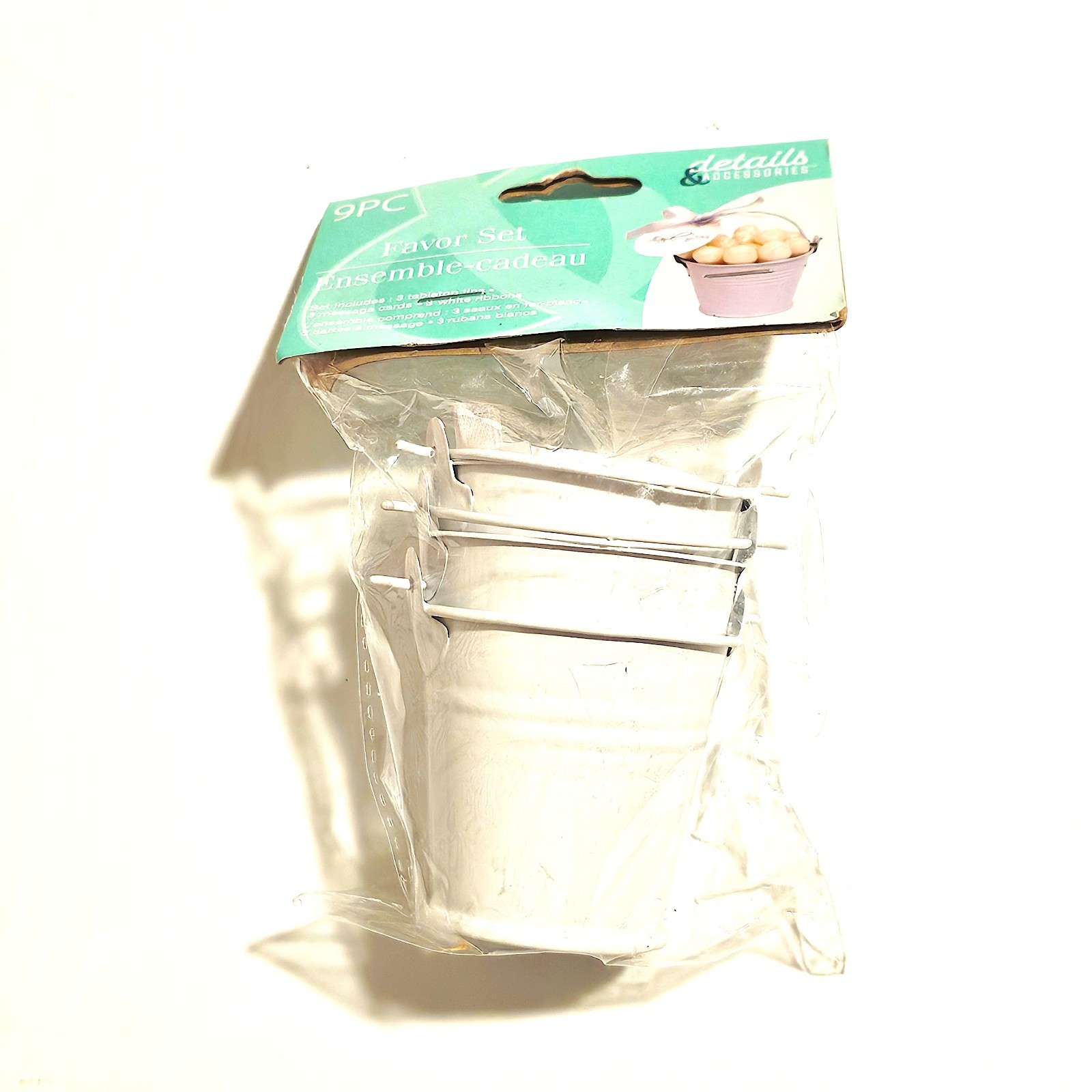 White Tin Pail Bucket with Handle, Set of 3 Party Favor, 6 Inch, Small Gifts