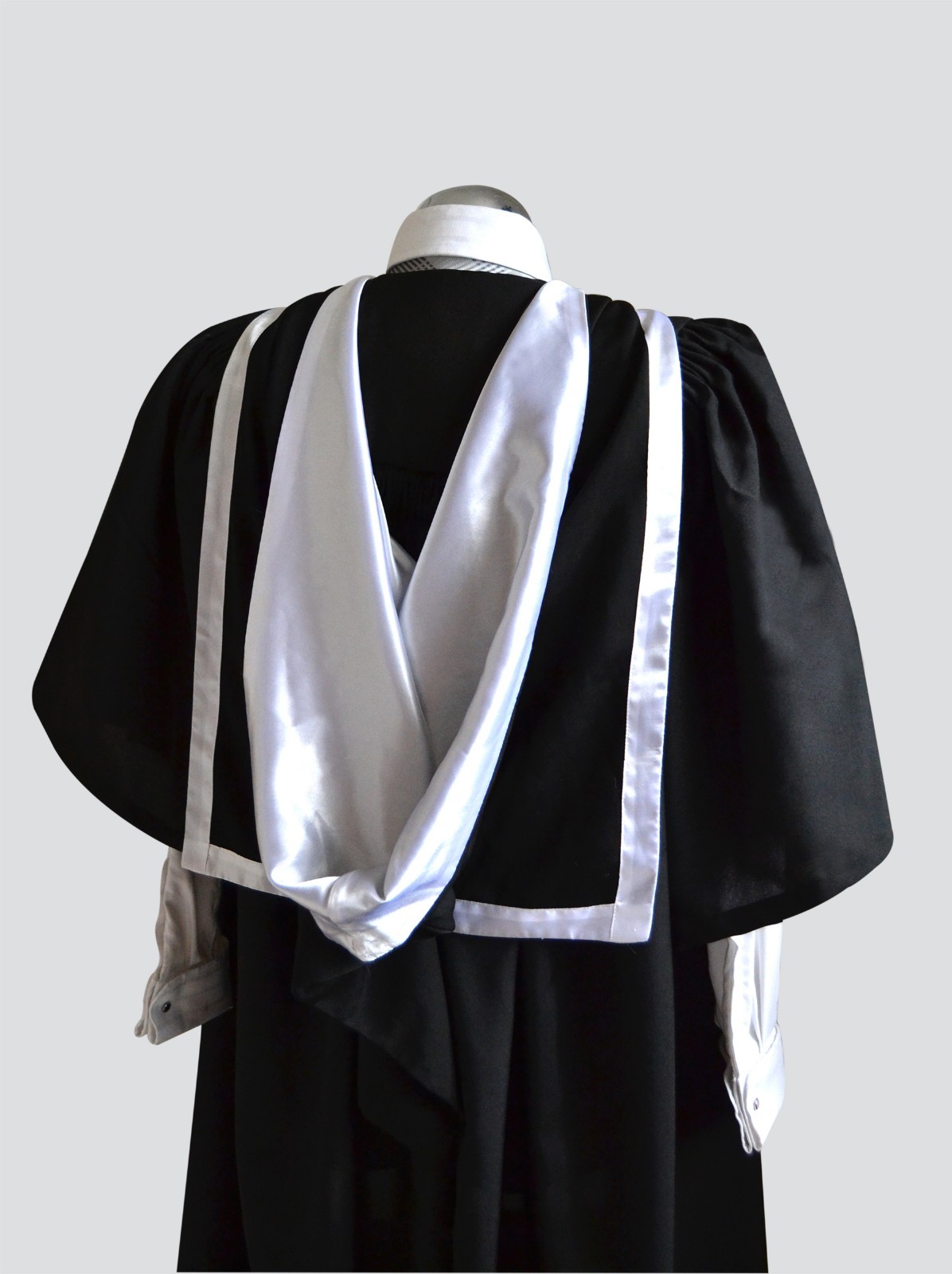 Graduation Gown And Full Hood Set University Bachelor Academic Fluted Robe