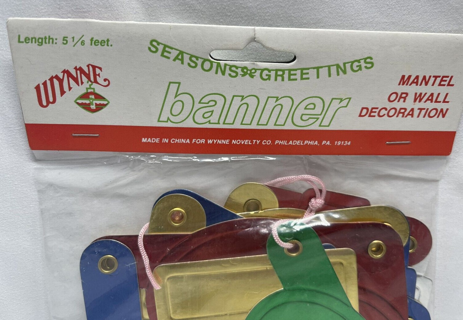 Wynne Seasons & Greetings Banner Vintage Paper Art Wall Decor 5 1/6 Feet NEW