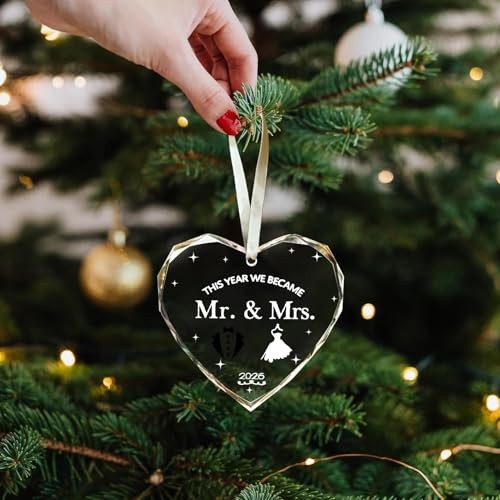 2026 – Gifts for Husbands and Wives of Couples, Brides, Heart-shaped White-1