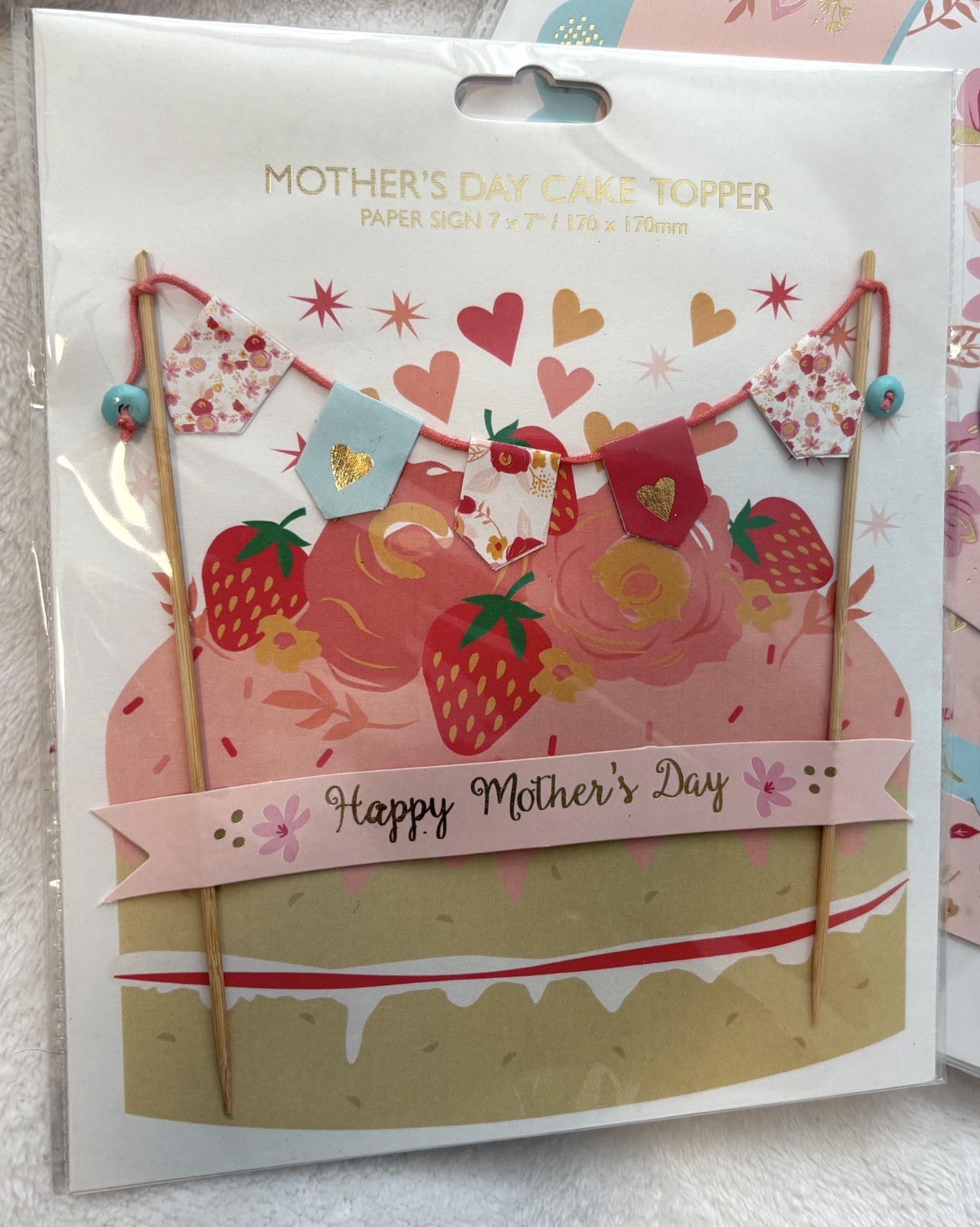 Mother’s Day Celebration Breakfast in Bed Gift for Mom 10-Piece Set- Cake Topper