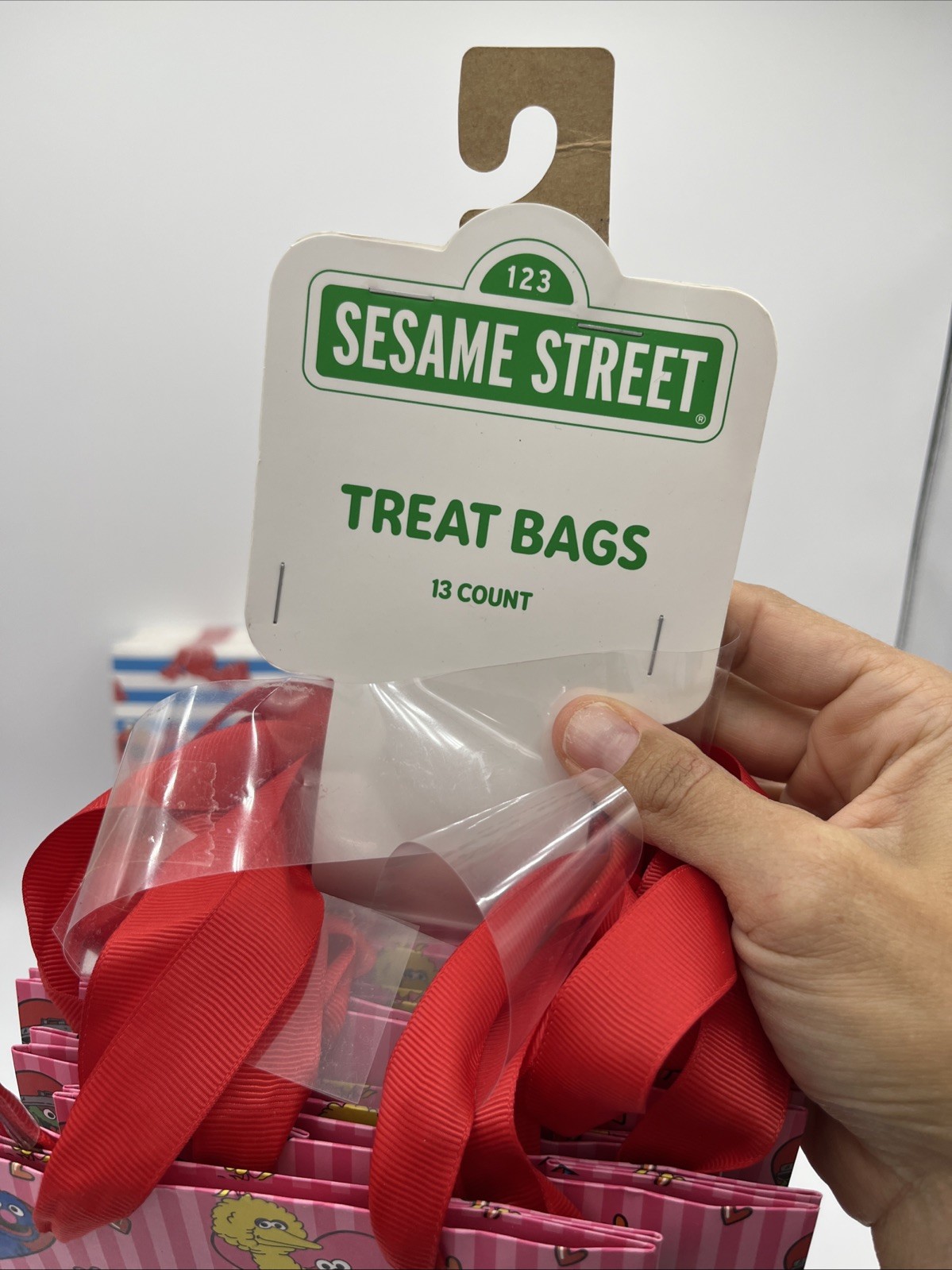 Sesame Street Elmo Party Lunch Size Napkins And Gift Bag Set. New Free Ship