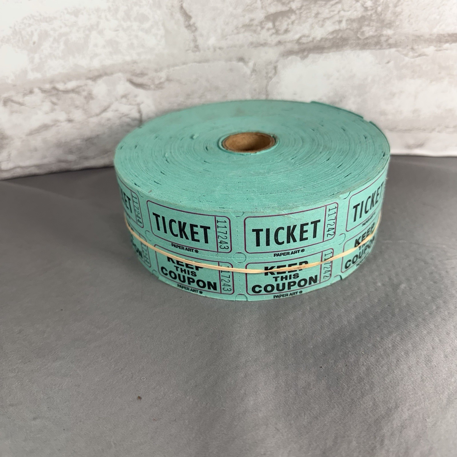 Raffle Tickets Double Stub Roll of 2000 Green Split the Pot 50/50 Carnival Event