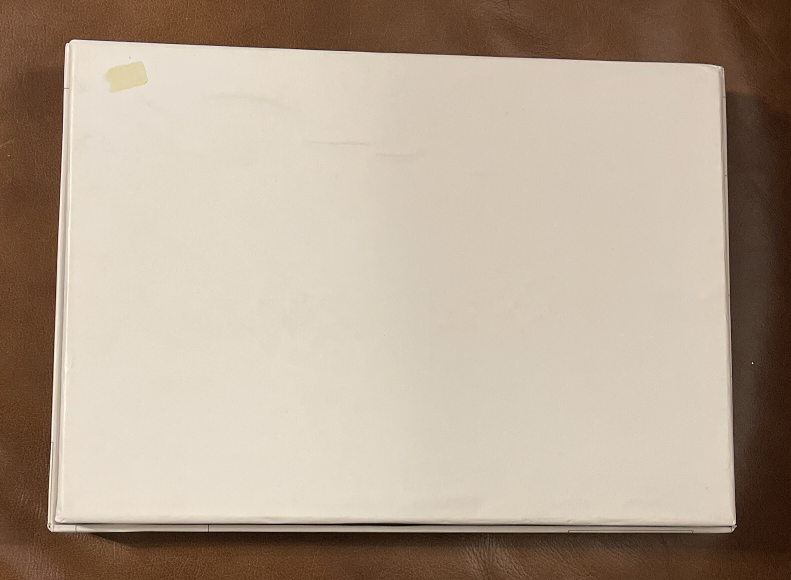 HOM Home Essence Guest Book Gold Boxed