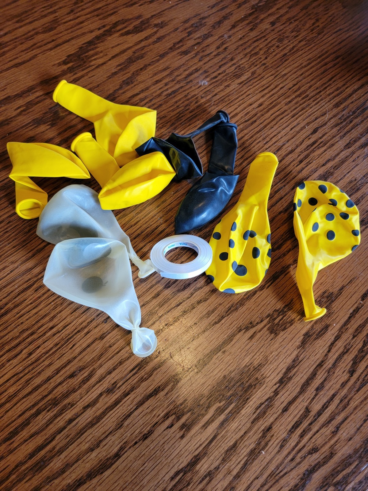 Honey Bee Party Decoration Kit (Serves 15) For Baby Showers, Birthdays
