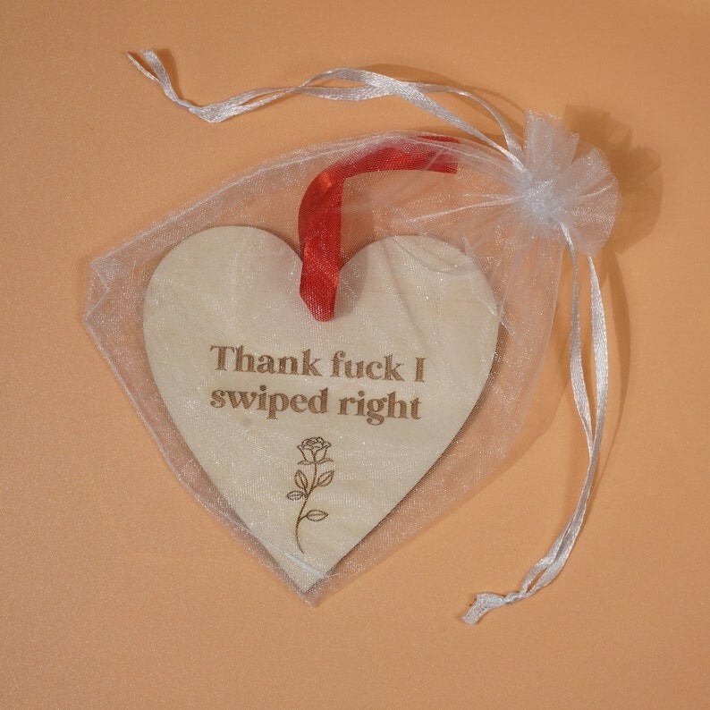 Tinder gift, Tinder Card, Swiped Right, Gift for her, Gift for Him, Heart, Gift