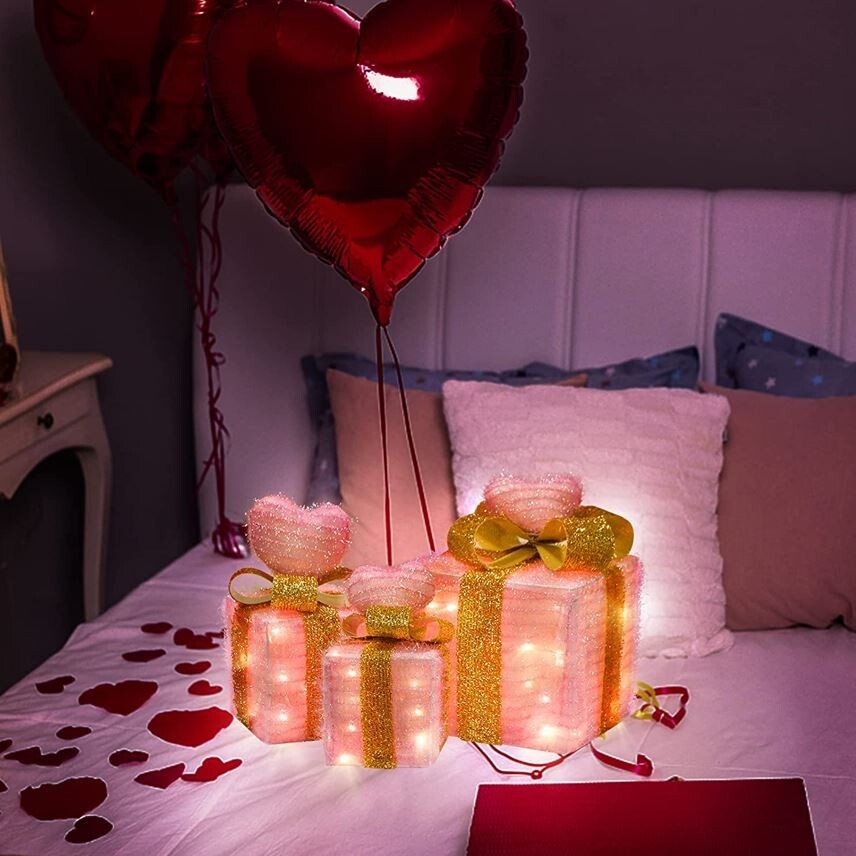 VALENTINE Day CELEBRATE DECOR Lighted Gift Boxes Pink Decorations OUTDOOR INDOOR
