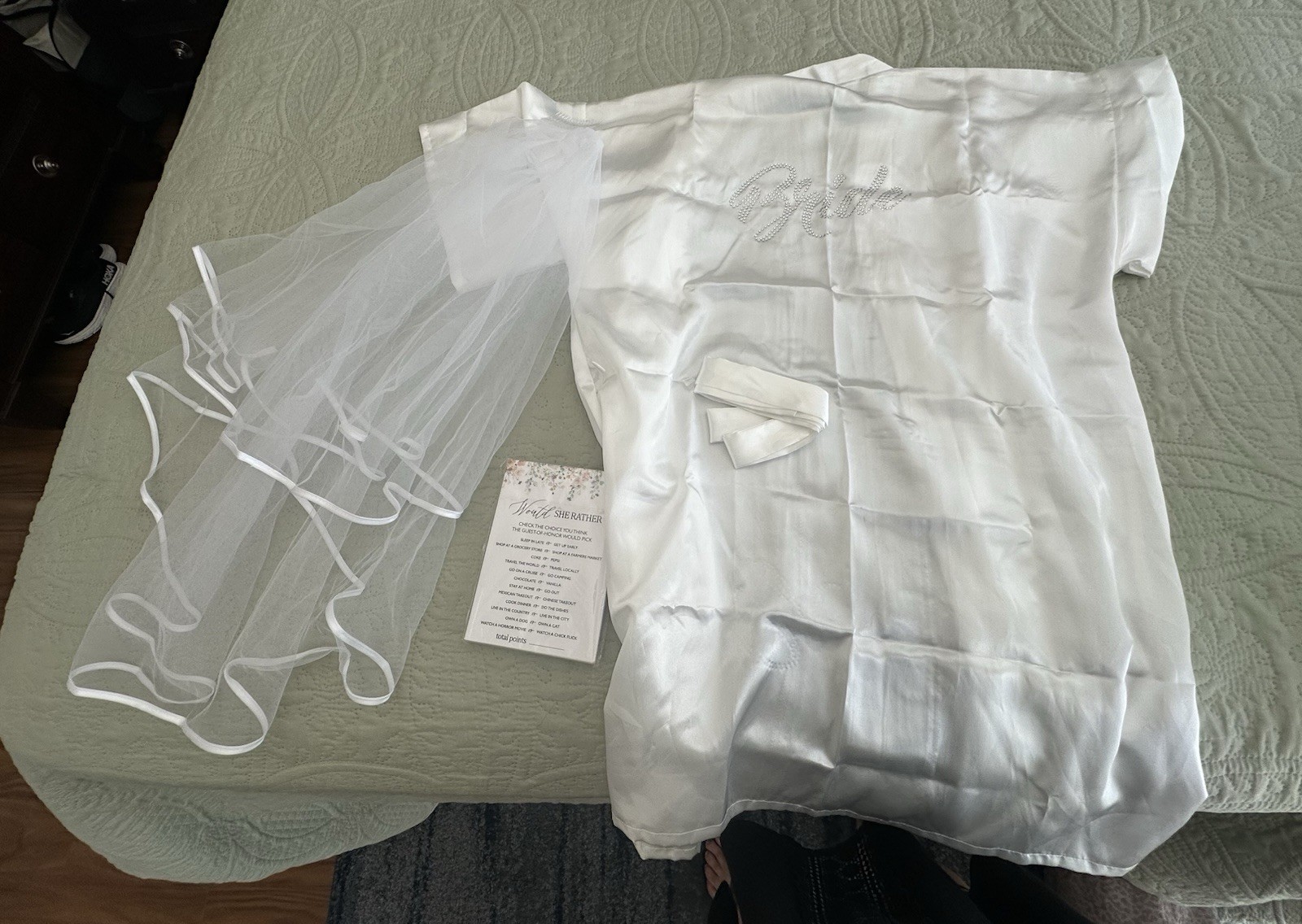 Set Of 3 Satin Bride Robe And Veil & Bachelorette/ Bridal Shower Party Game