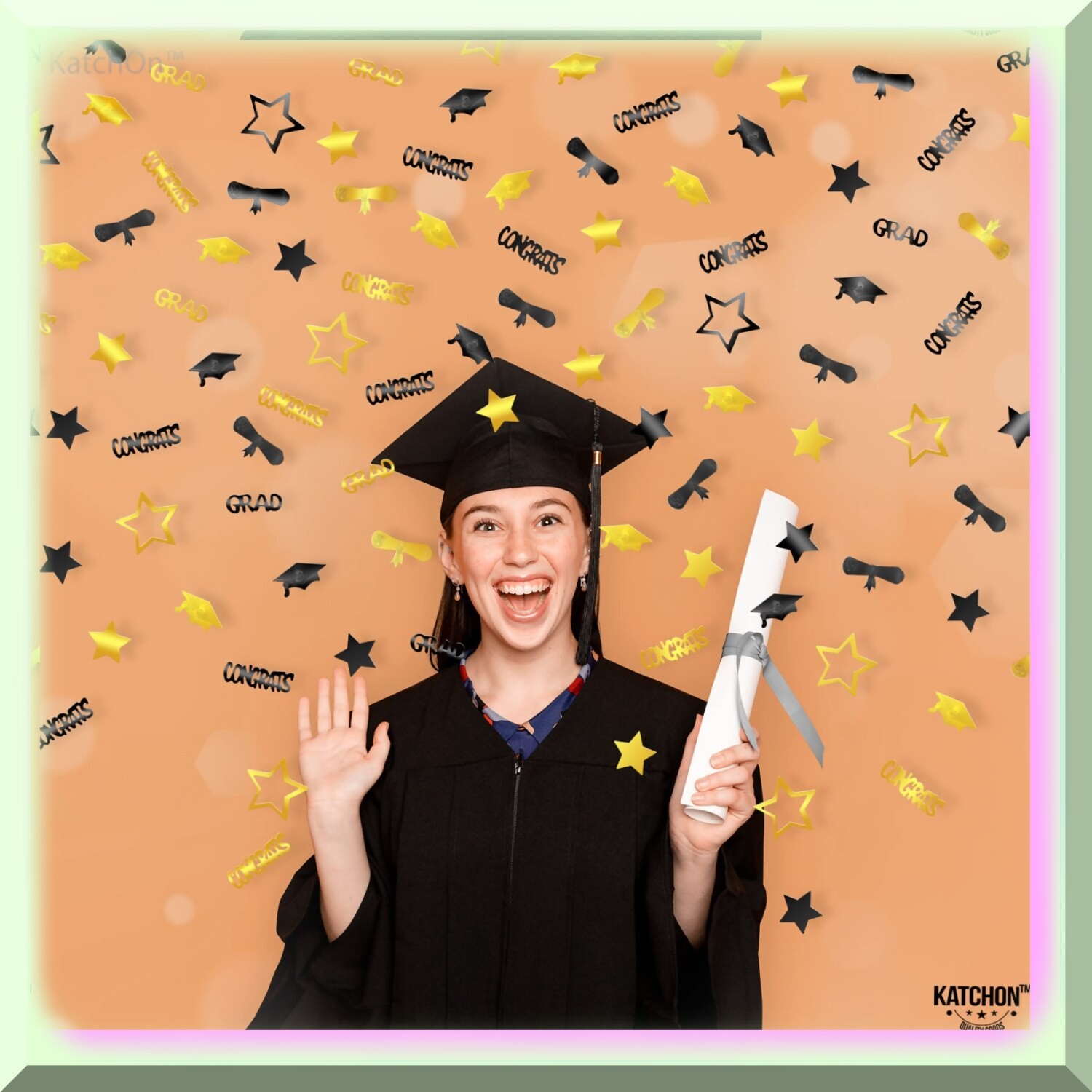 Black and gold graduation confetti pack
