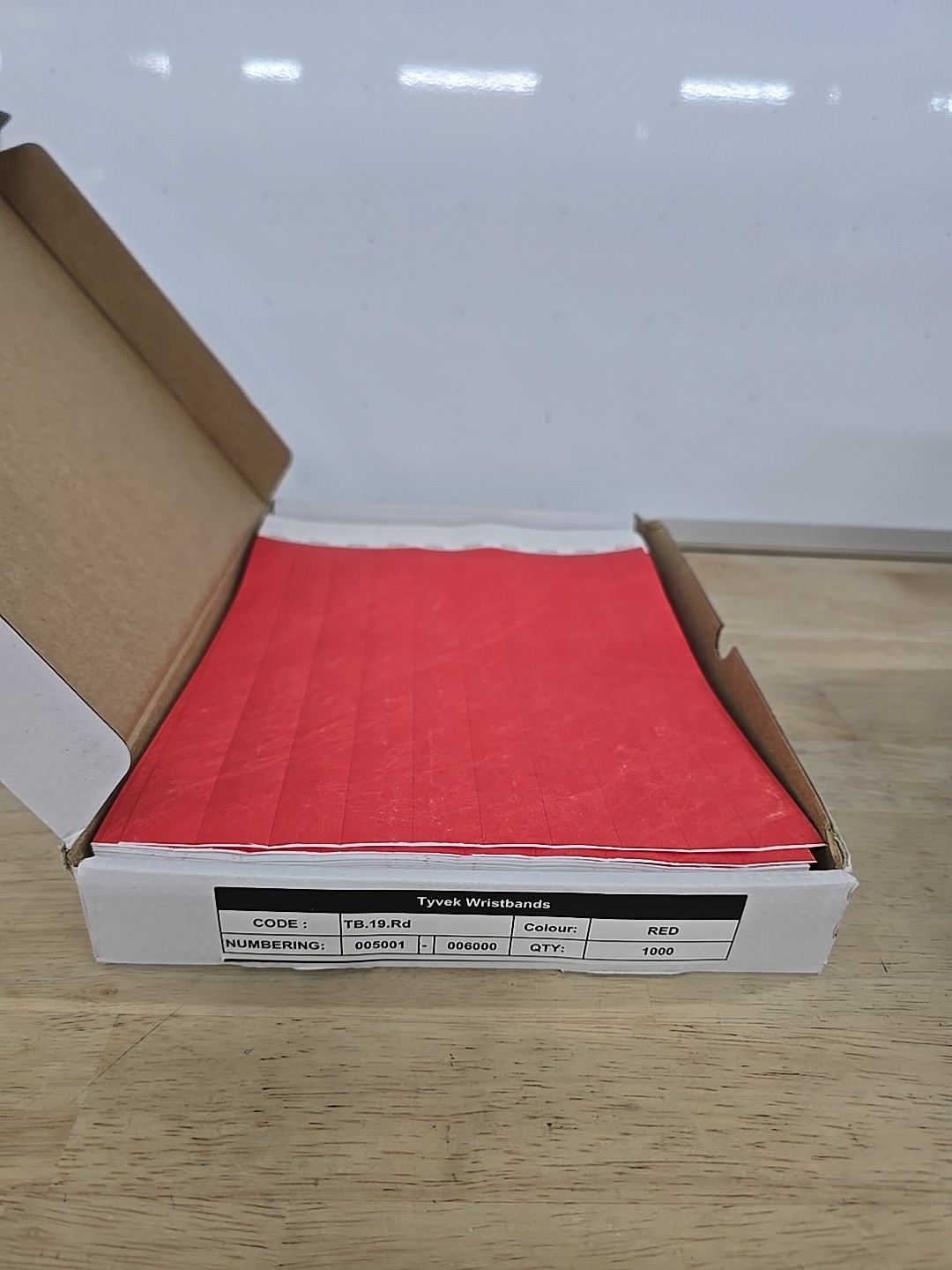 1000 tyvek security wristbands 3/4″ x 10″ – Color Is Red