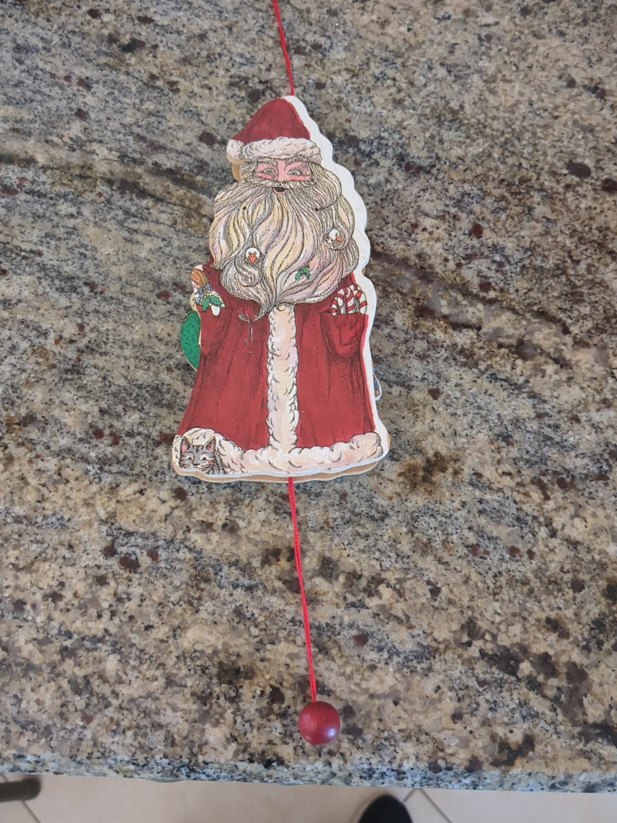 Vintage Santa Wood Pull String Christmas Ornament Susan Feves 1986