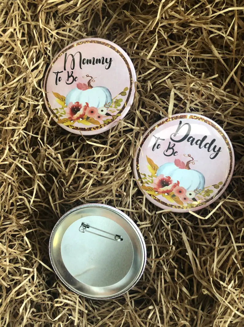 Pumpkin/pumkin baby shower/ mommy to be/ pumpkin decoration/pins buttons/ baby