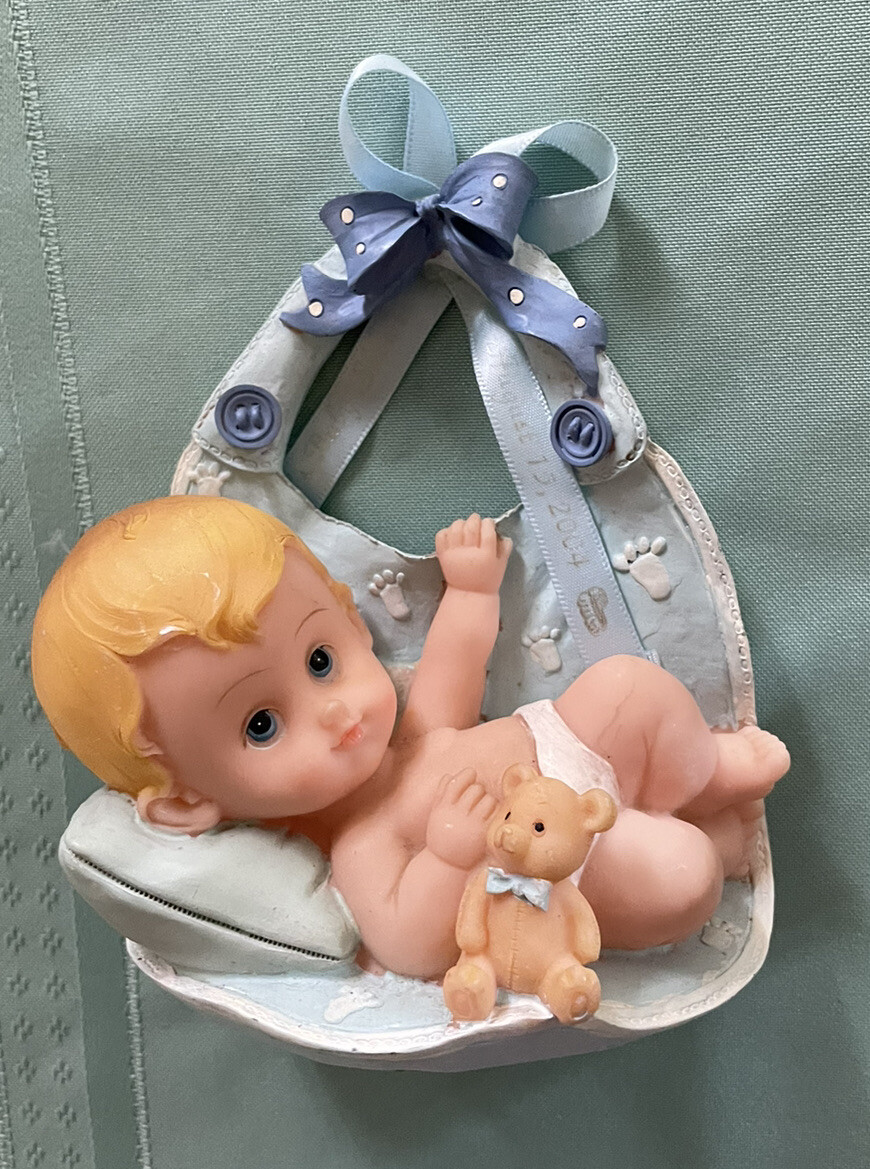 VERY CUTE BABY BOY ‘ 5 1/4”BABY SHOWER CAKE DECORATION-free ship