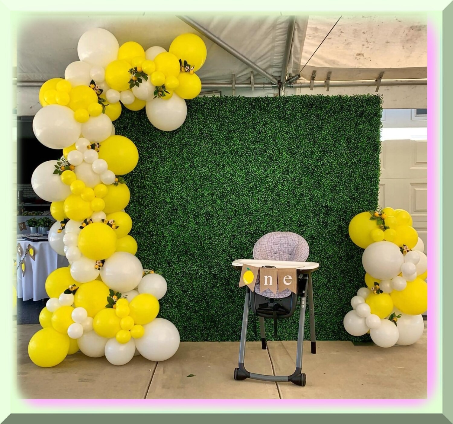 Honeybee Balloon Garland Kit