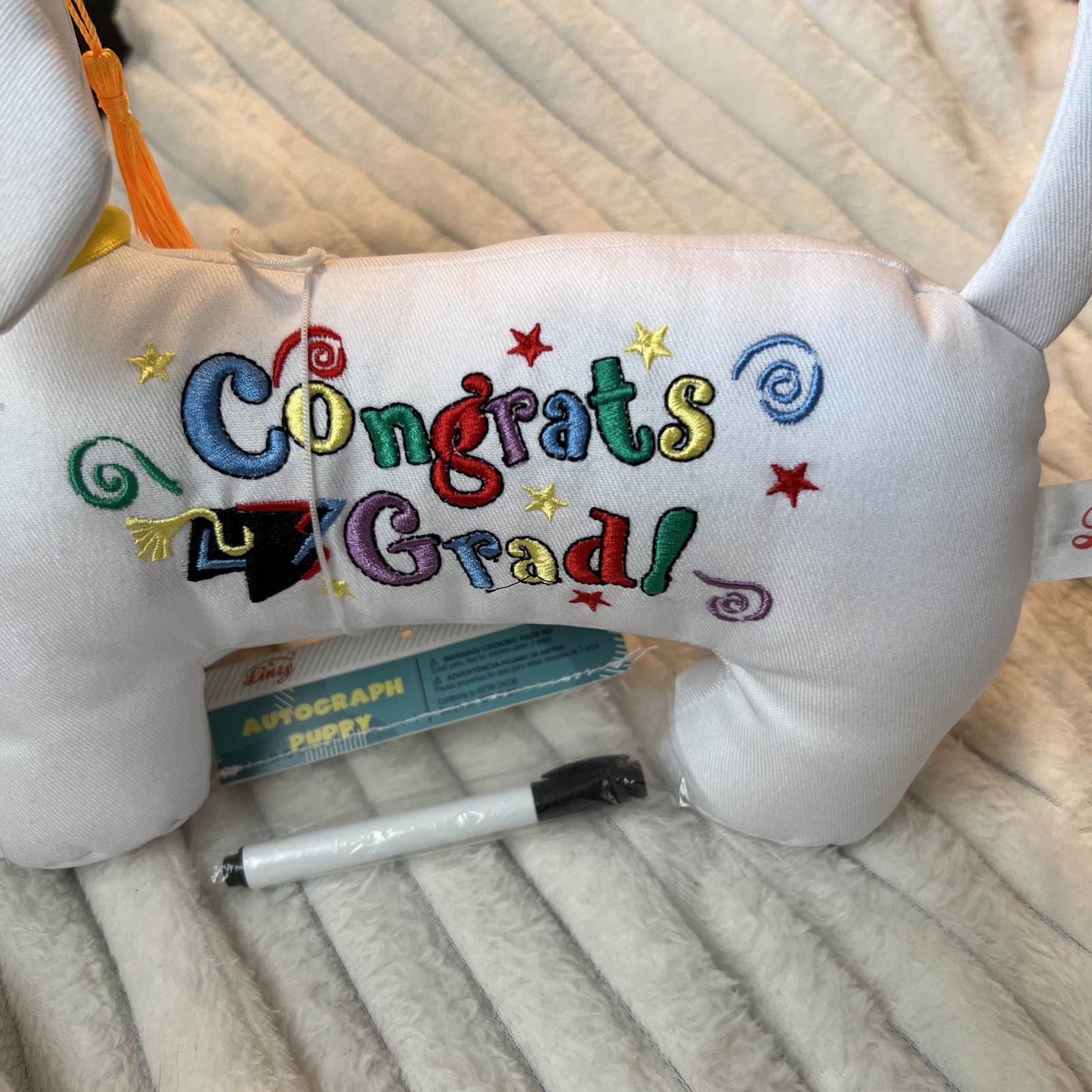Charming Toys 11″ Graduation Autograph Dog with Pen Black Cap Congrats Grad!