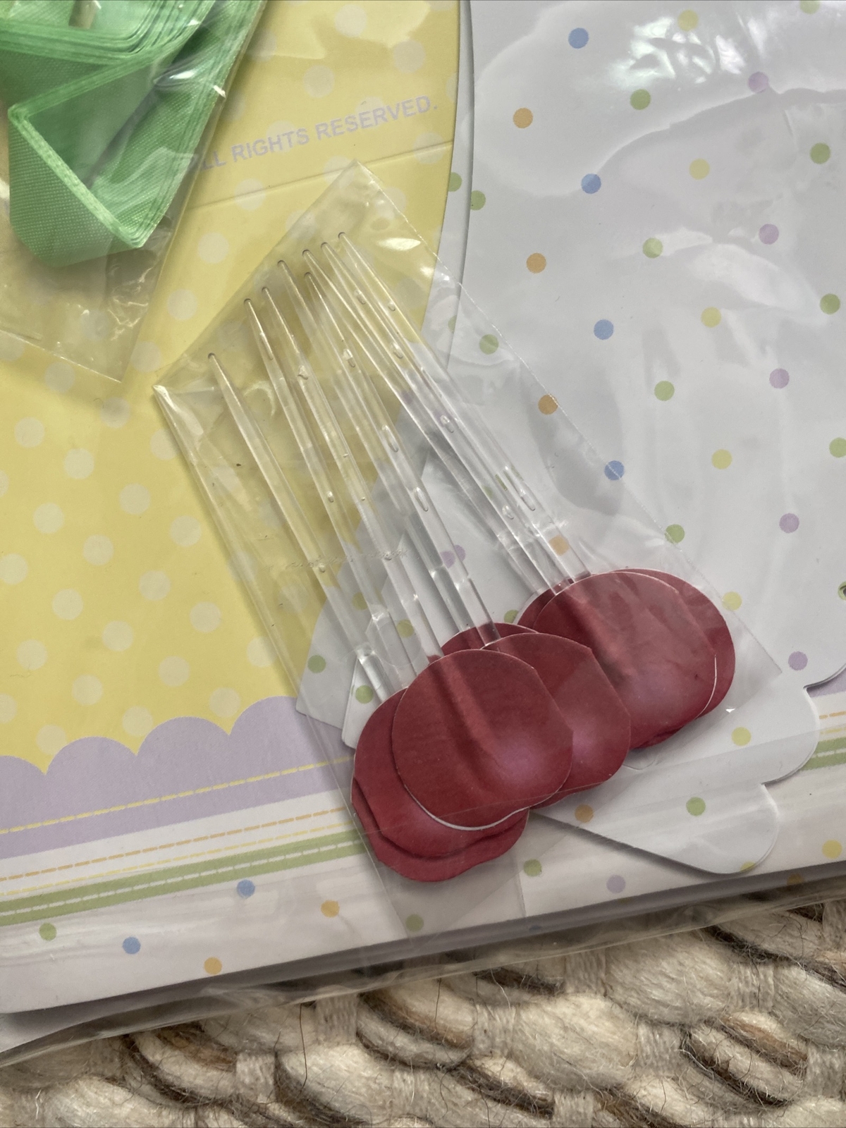 Wilton Layette Cupcake Kit New Baby Gift Baby Shower for Washcloth Bodysuit Kit