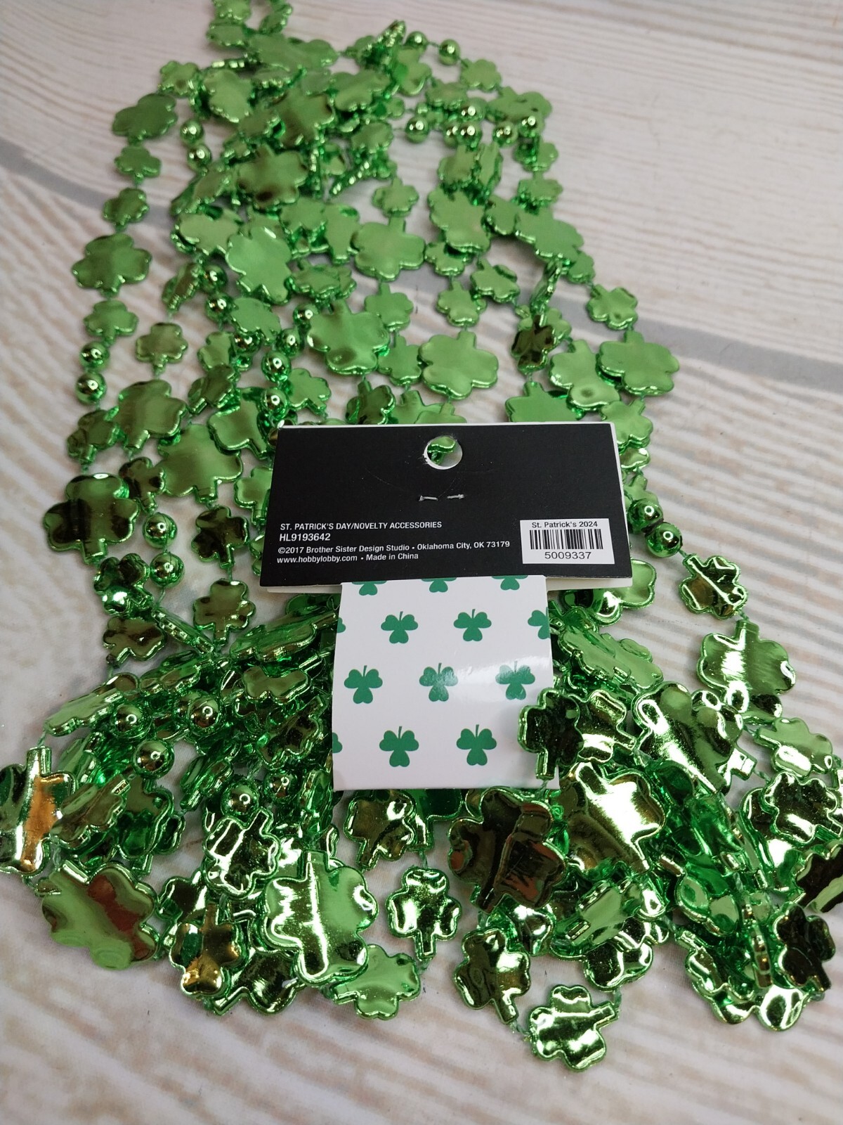 ~New! 6 Metallic Shamrock Beads Necklace Irish Bike Rally Mardi Gras Bead Party