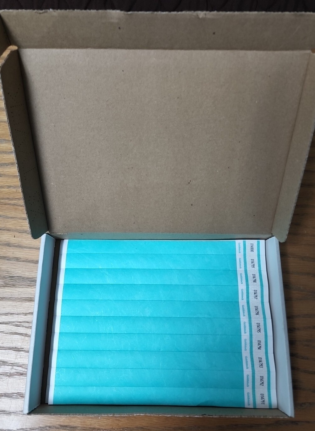 Goldistock 3/4″ Tyvek Wristbands 200 Count, Vibrant Aqua , Made In USA