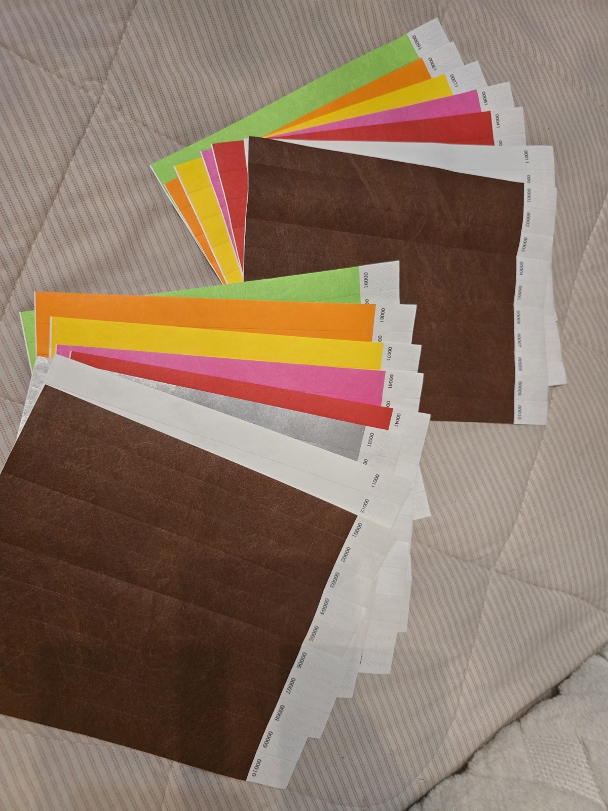 Tybek Wristbands 10 Color Assorted 200 Count